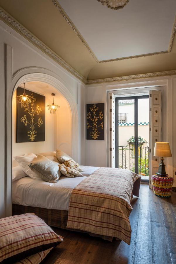 Bed and Breakfast Pajaro Rebelde Севилья Экстерьер фото